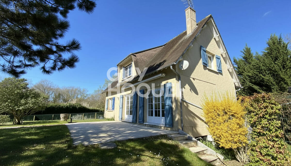 Maison à EZY-SUR-EURE