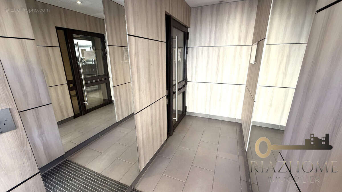 Appartement à LE BOURGET