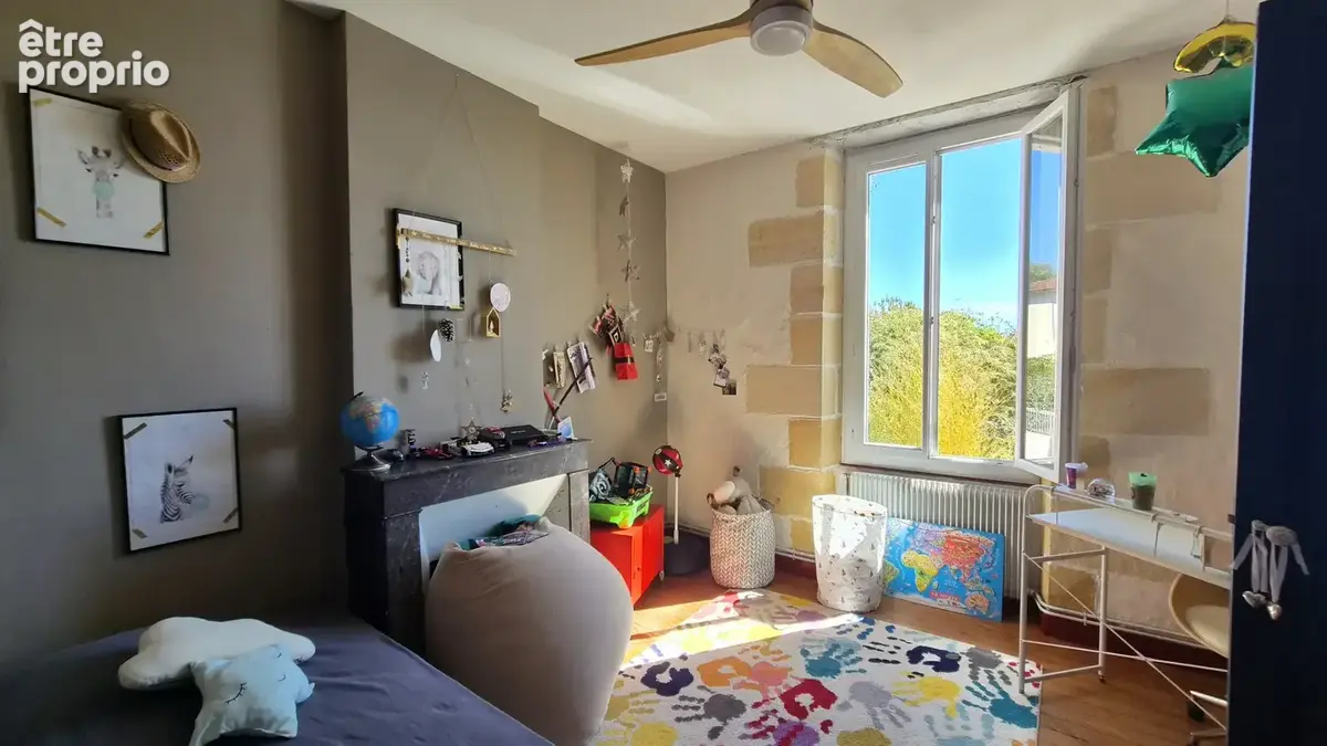 Maison en pierre rénovée - 3 chambres - Cour de 70 m2 - - photo 17
