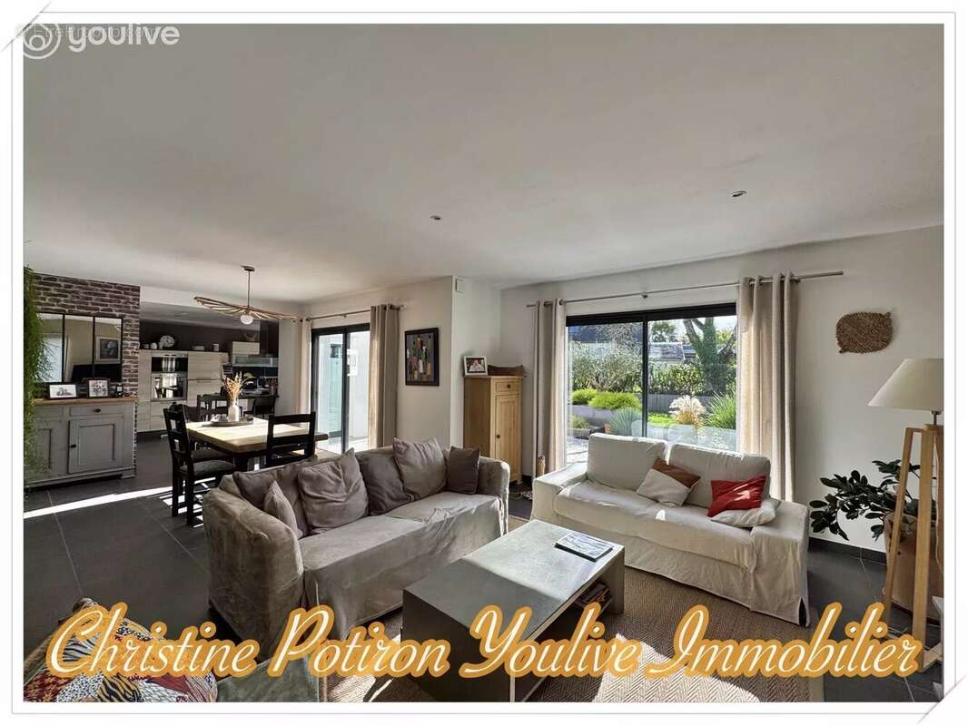 Maison à NOYAL-PONTIVY