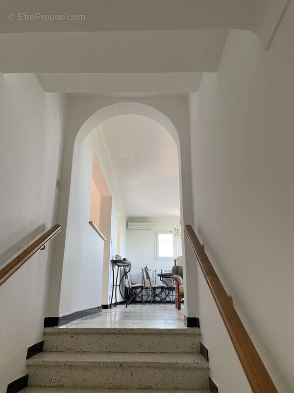 Maison à LES ISSAMBRES