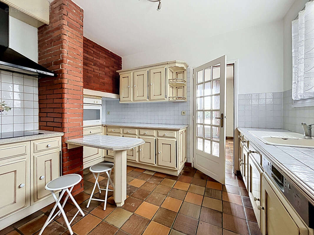 Maison à SAINT-ORENS-DE-GAMEVILLE