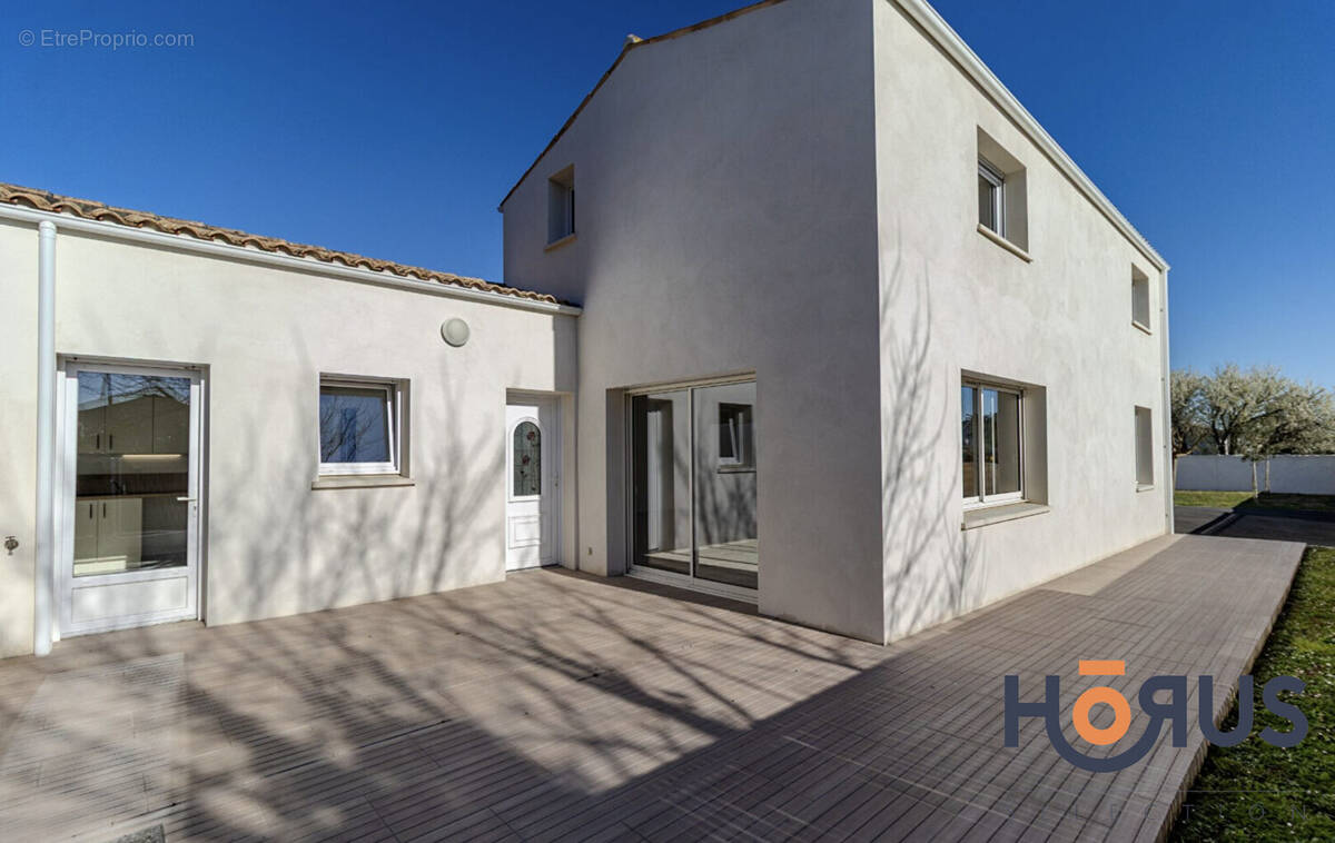 Maison à LA TREMBLADE