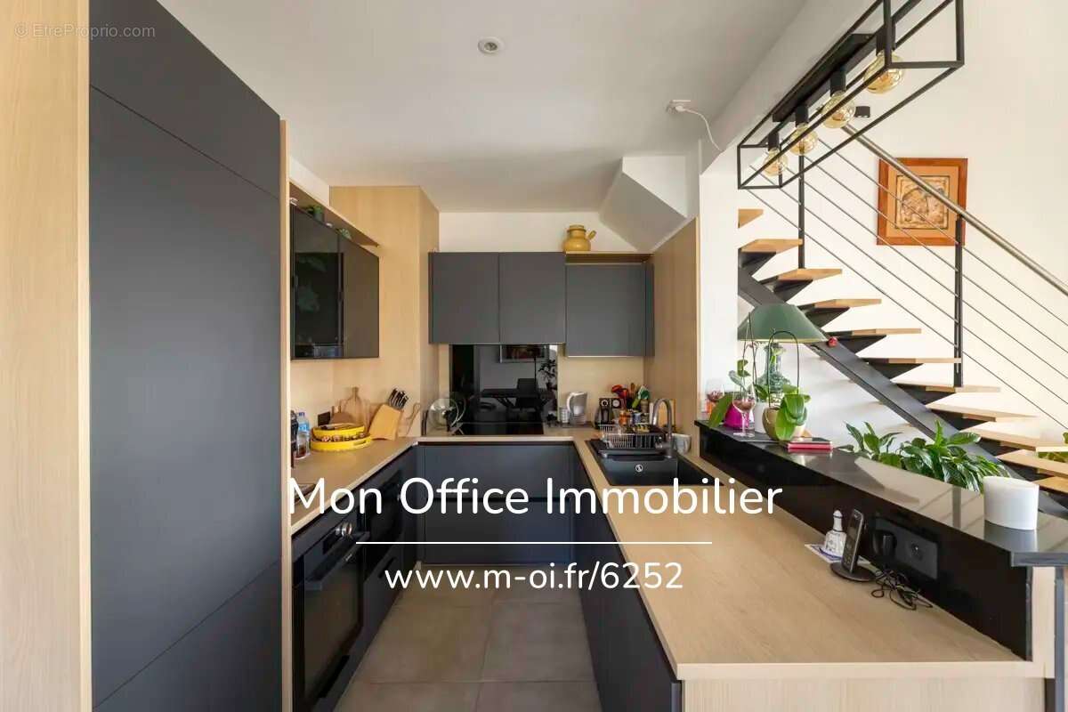 Appartement à AIX-EN-PROVENCE