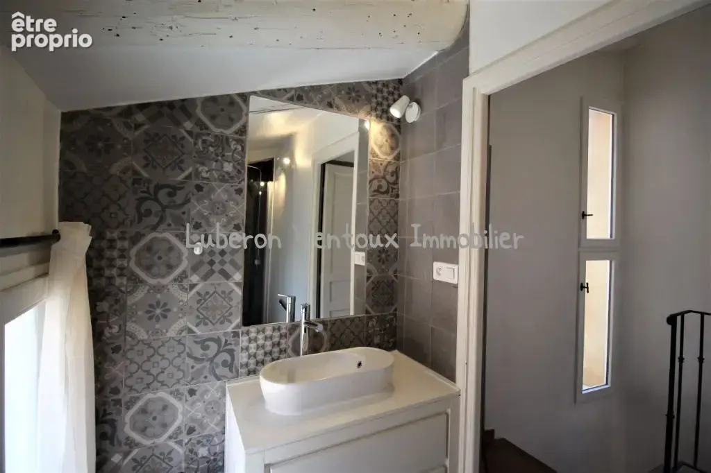 Le Barroux, maison 3 chambres avec cour et bassin. - photo 11