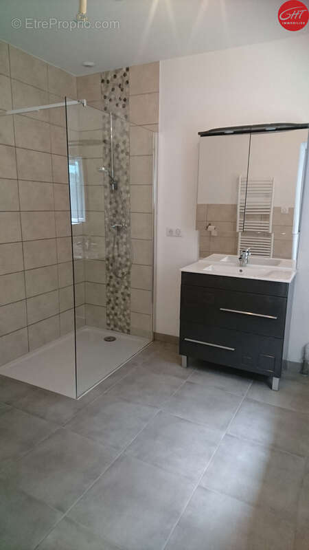 Appartement à BURGILLE