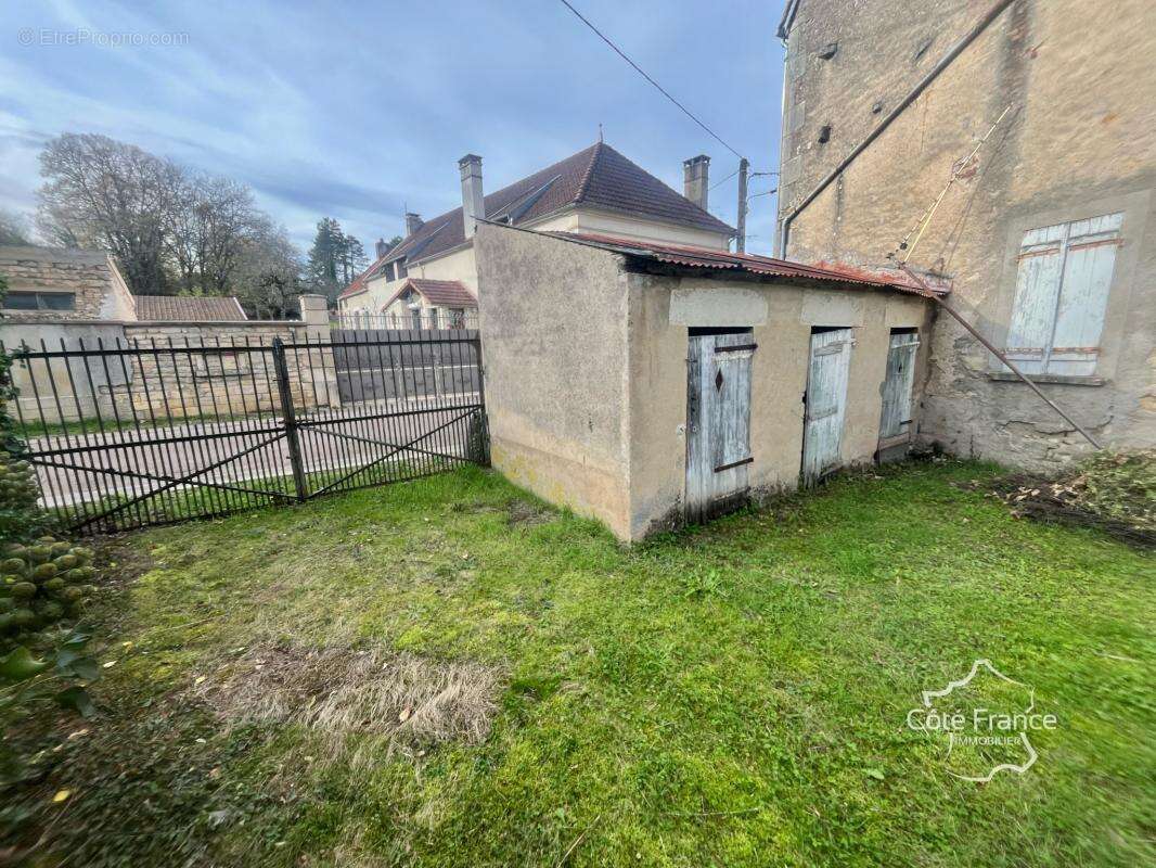 Appartement à ANDRYES