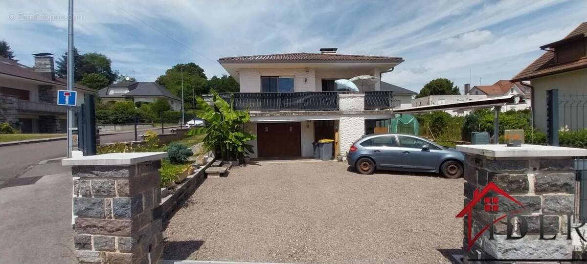 Maison à LUXEUIL-LES-BAINS