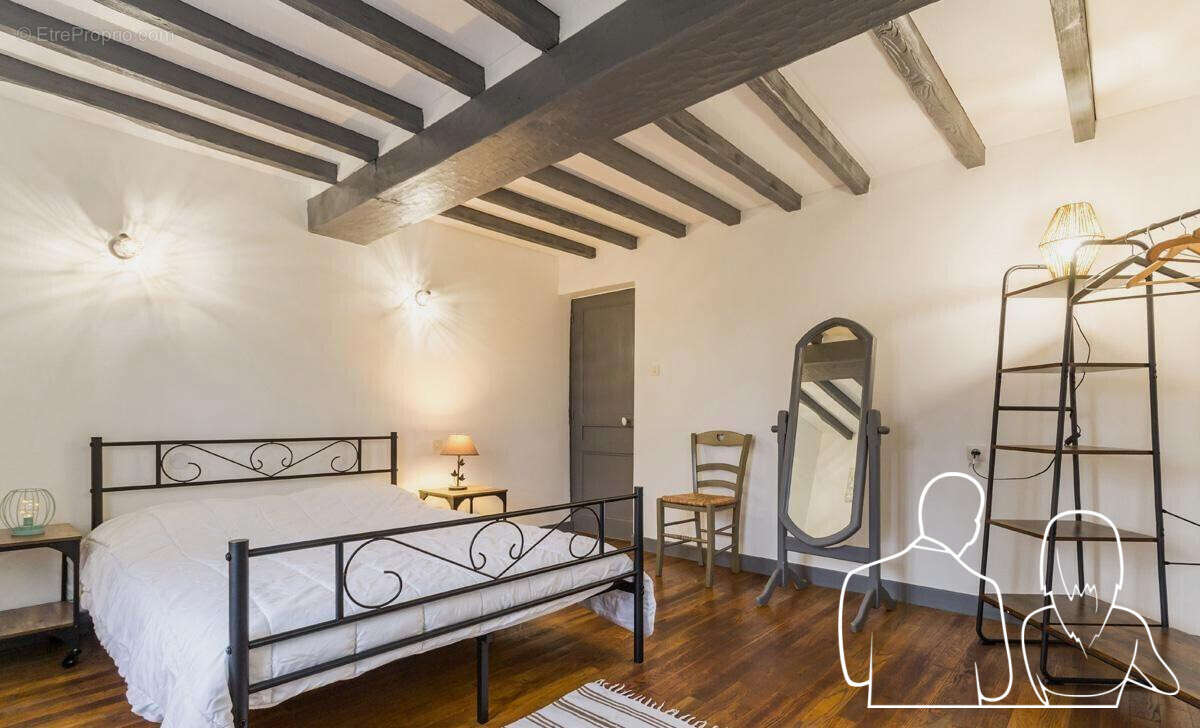 Maison à SAINT-ETIENNE-L'ALLIER