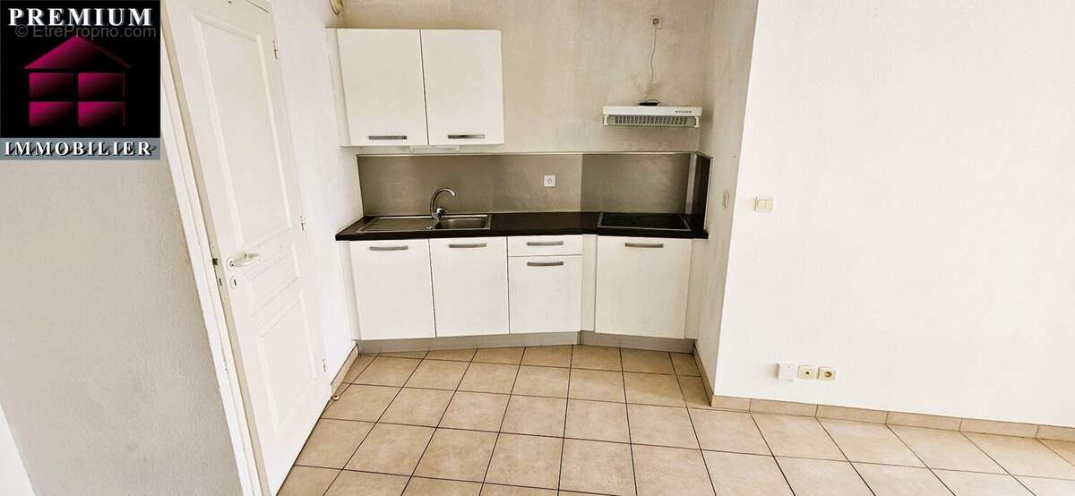 Appartement à BAHO