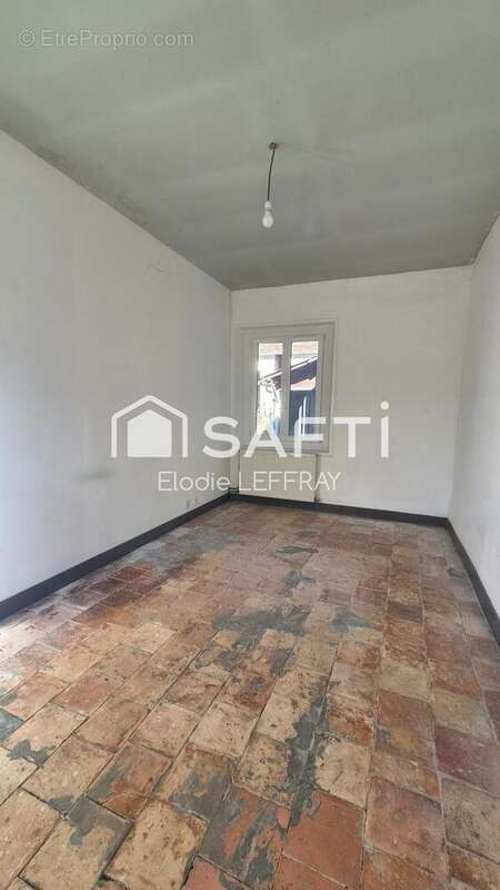 Maison 97 m² à Verneil-Le-Chetif  - photo 4