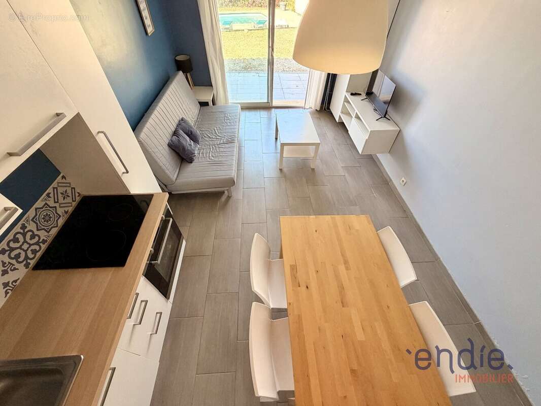 Appartement à SILLANS-LA-CASCADE