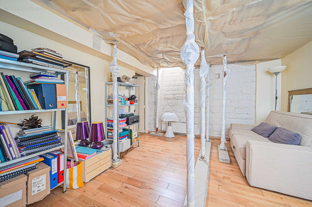 Appartement à PARIS-11E