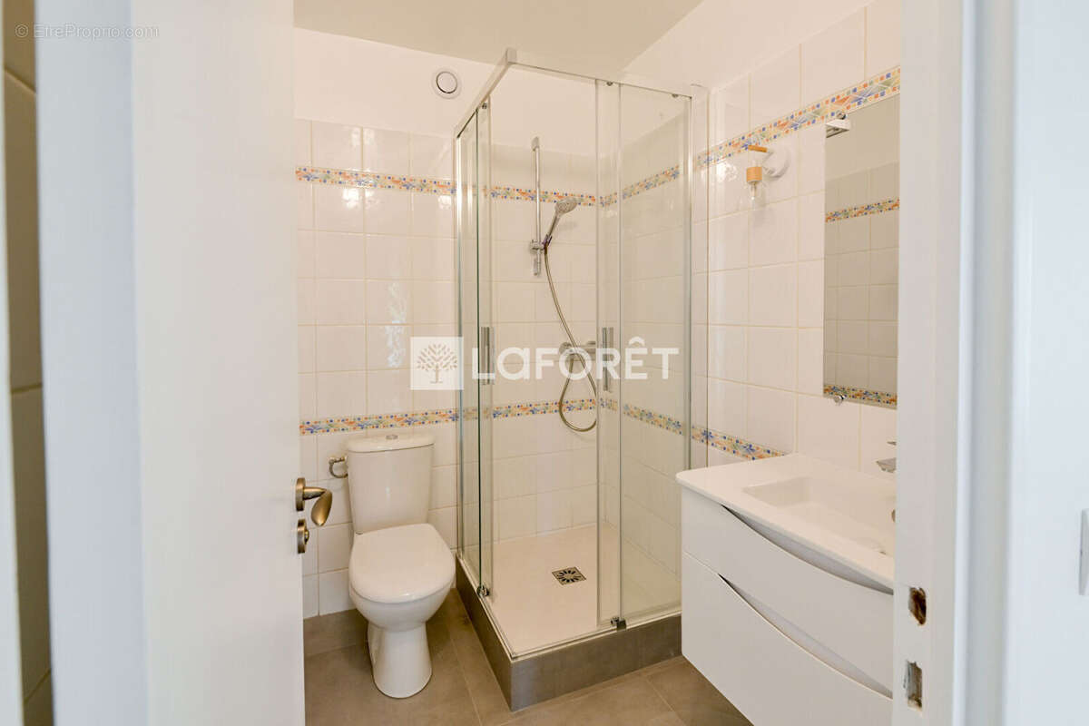 Appartement à PARIS-20E