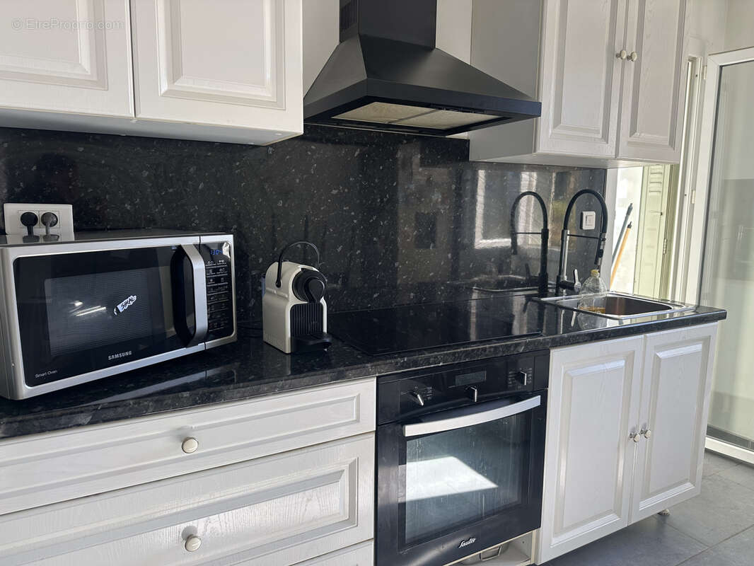 Appartement à MARSEILLE-14E