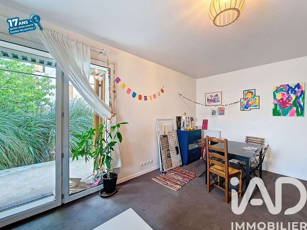 Photo 4 - Appartement à L'ILE-SAINT-DENIS