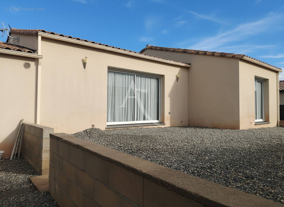 Maison à HOMPS