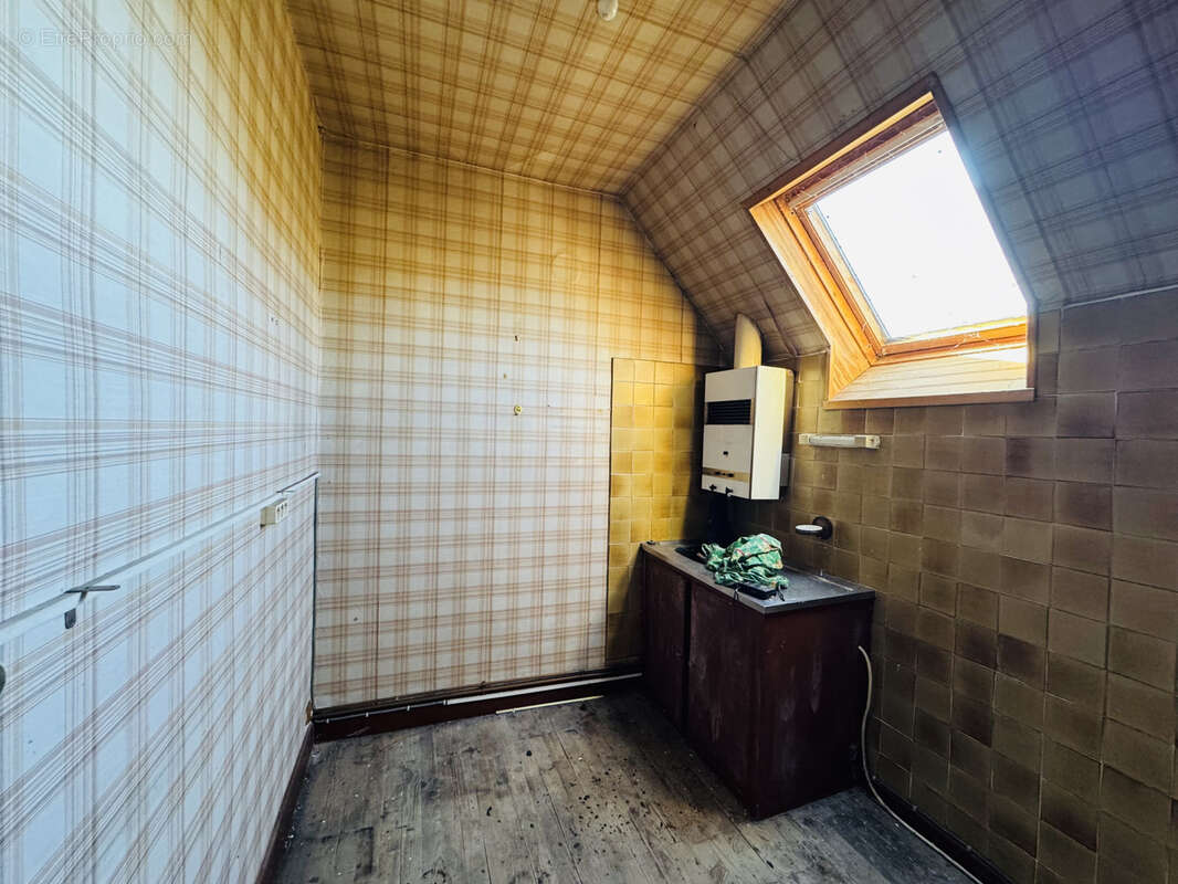 Maison à Ussel en Corrèze - photo 6