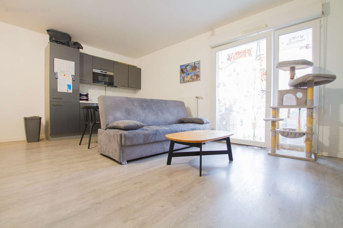 Appartement à VILLENEUVE-LE-ROI