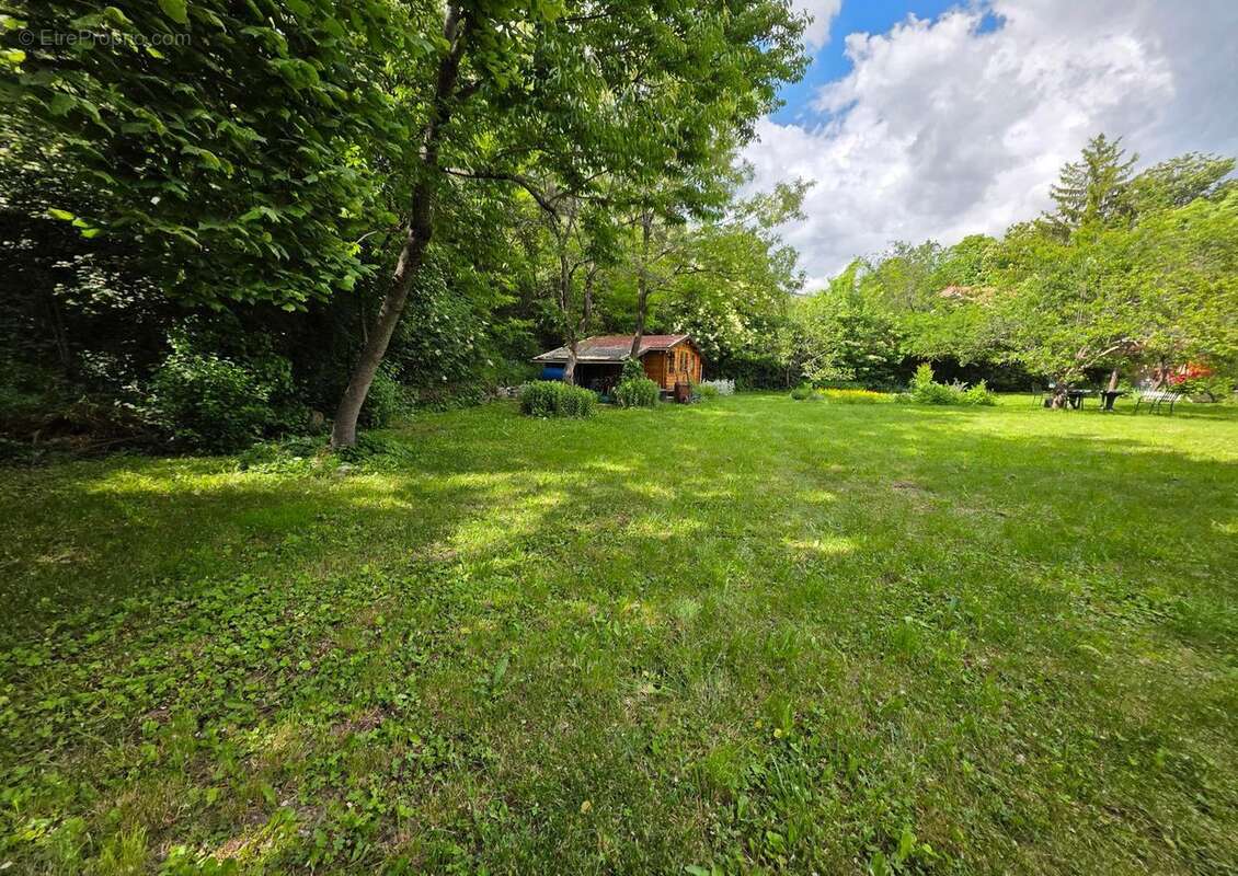 Terrain à DIGNE-LES-BAINS