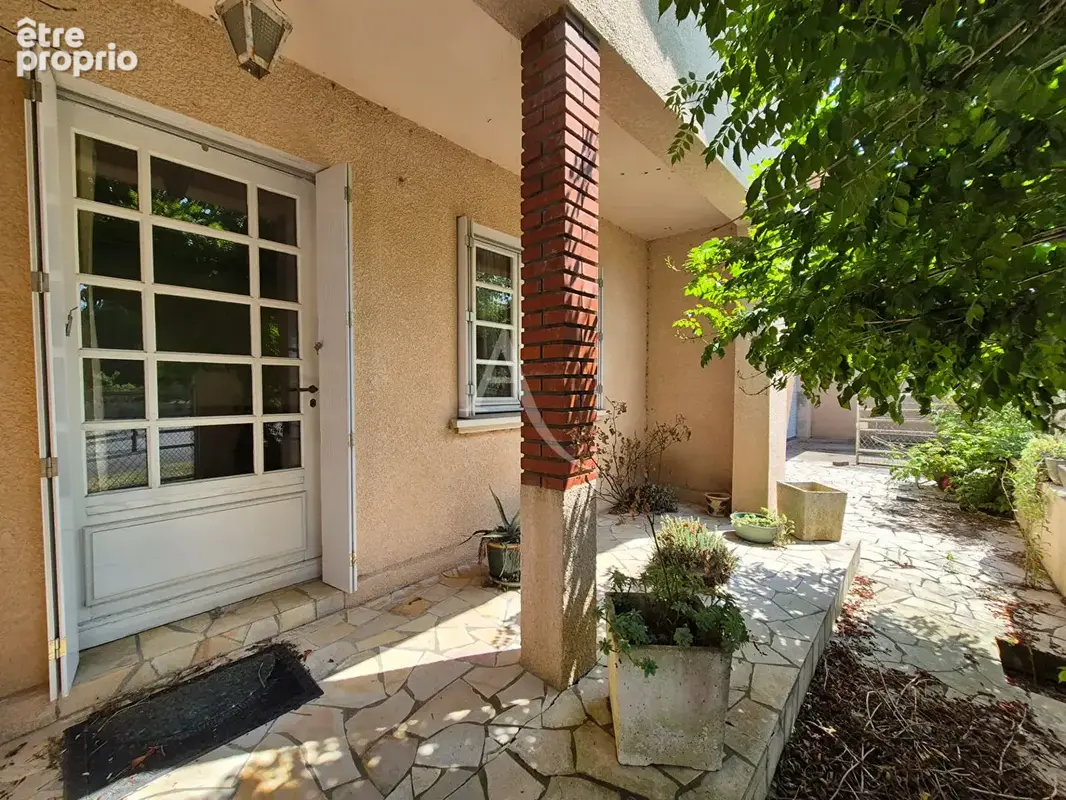 Villeneuve De Marsan - photo 12