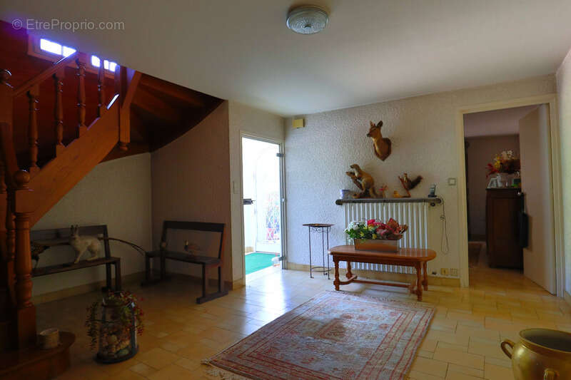 Maison à SAINT-BARTHELEMY-DE-VALS