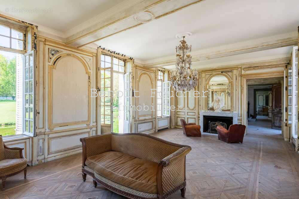 Maison à SERAINCOURT