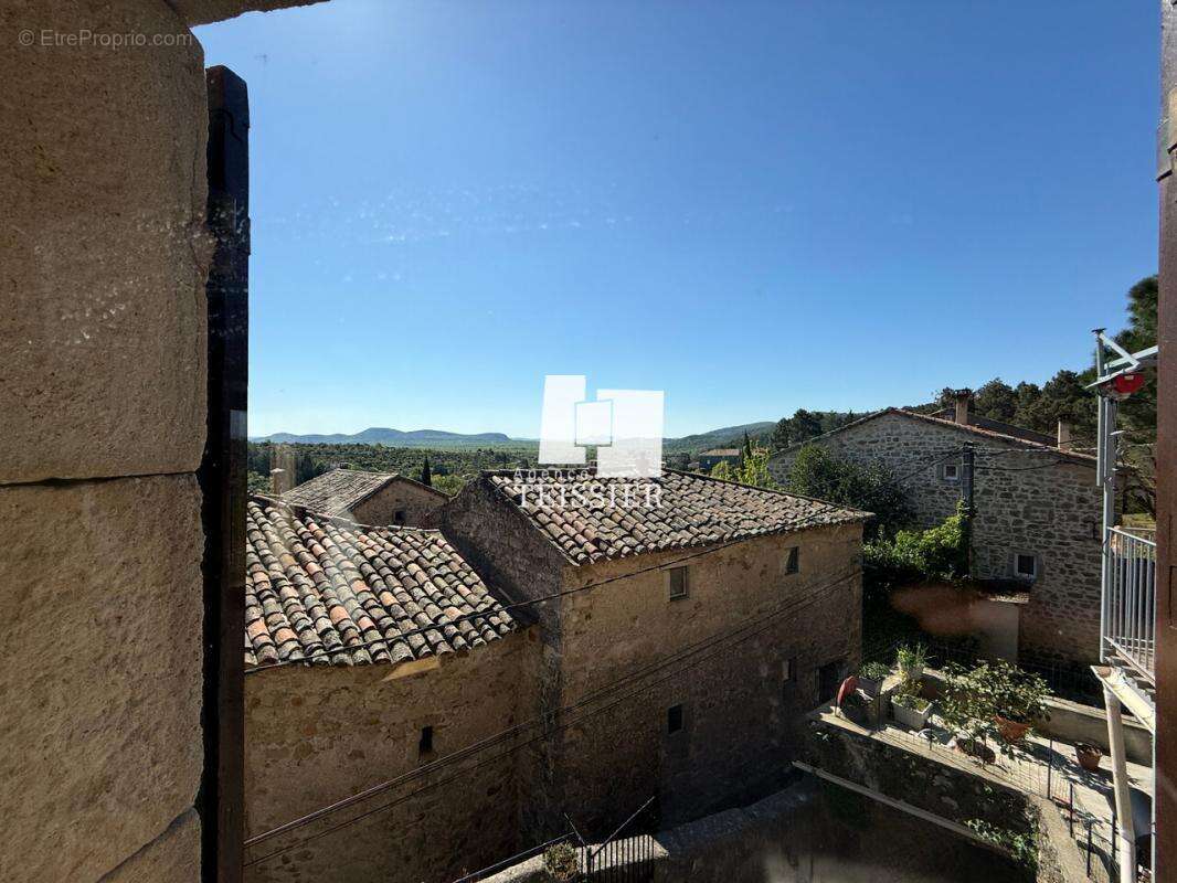 Maison à SAINT-PAUL-LE-JEUNE