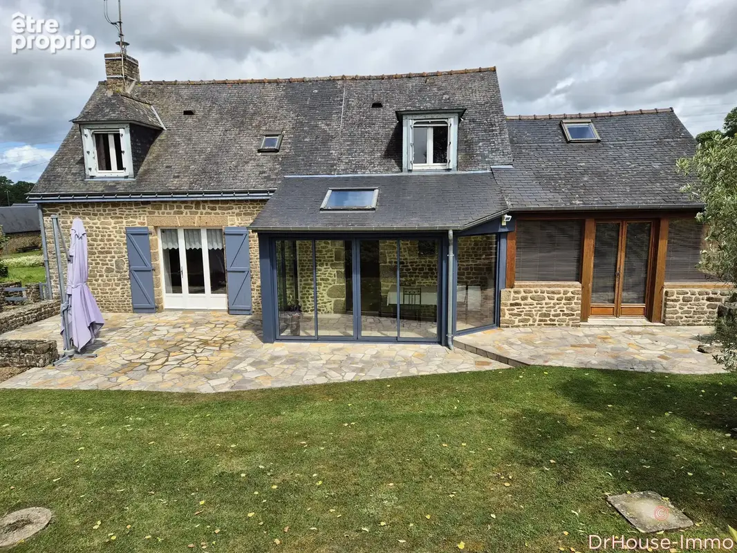 Maison 7 pièces 111 m² à vendre à Gorron (53120) - photo 8