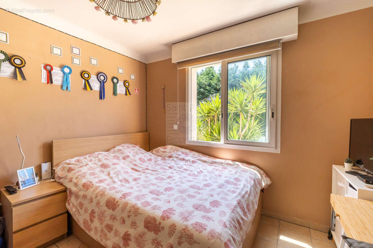 Maison à VILLENEUVE-LOUBET