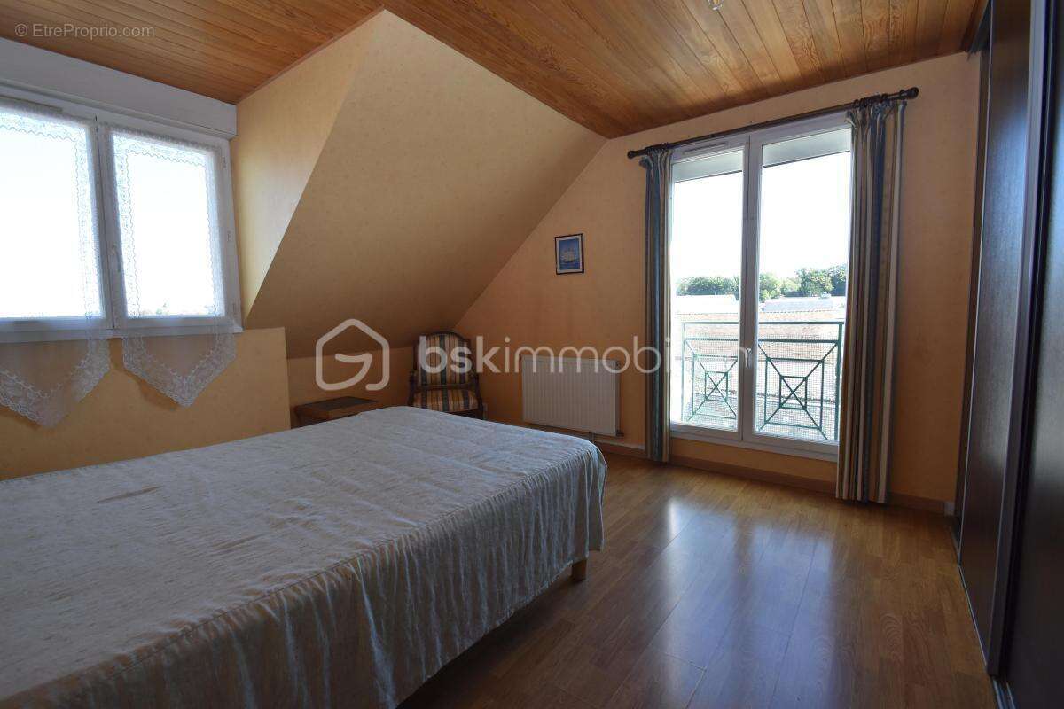 Appartement à AUNEAU