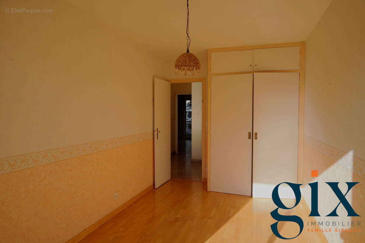 Appartement à MEYLAN