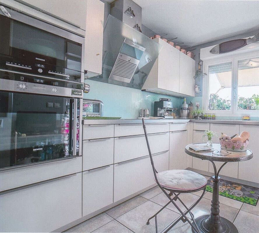 Appartement à MARSEILLE-8E