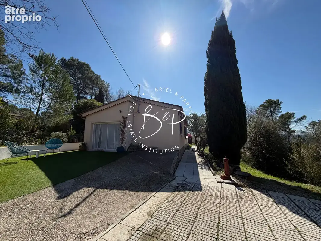 Villa de charme avec piscine et oliviers -sur terrain dominant. - photo 15