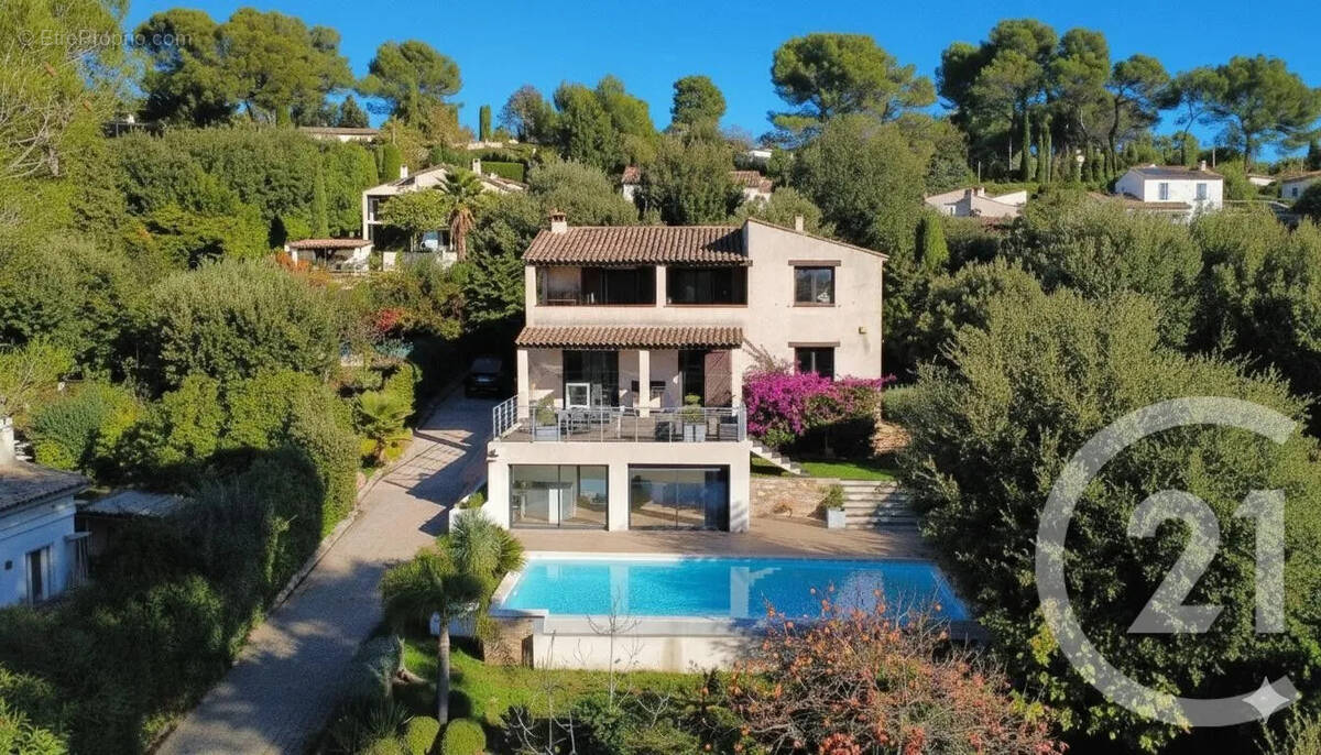 Maison à BIOT