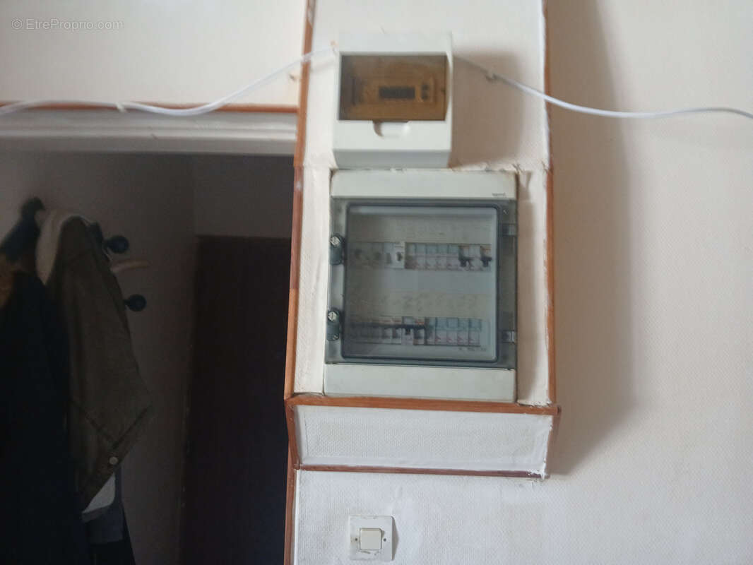 Appartement à JOUY-LE-CHATEL