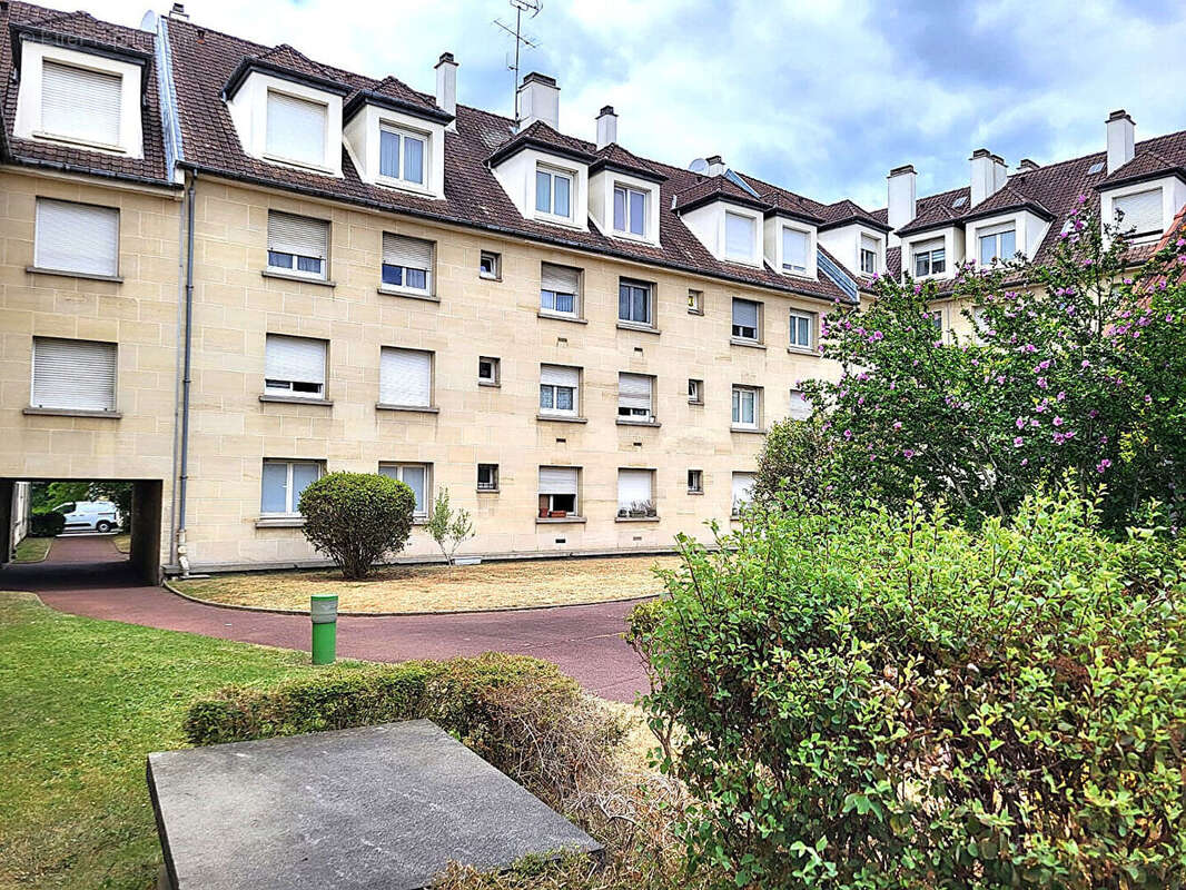 Appartement à DEUIL-LA-BARRE