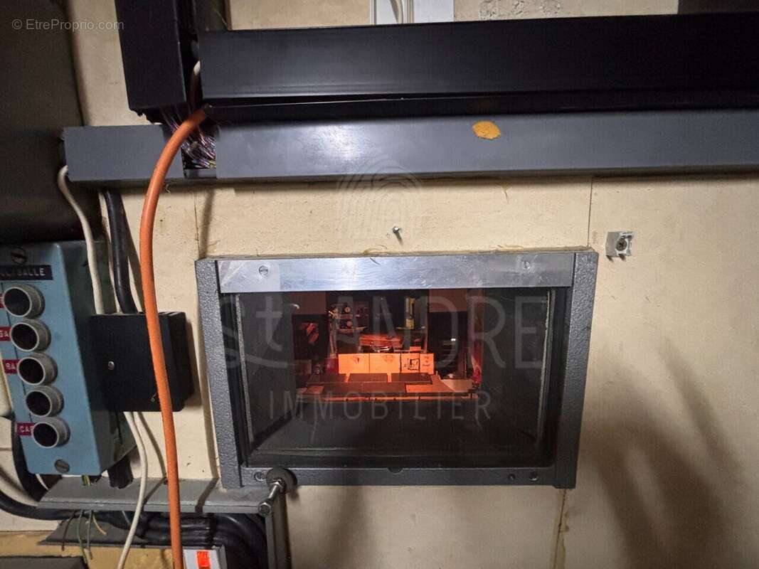 Commerce à LA COTE-SAINT-ANDRE