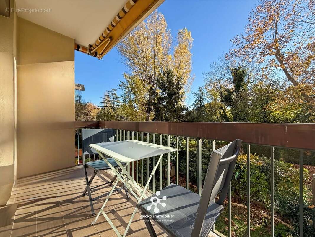 Appartement à VILLENEUVE-LOUBET