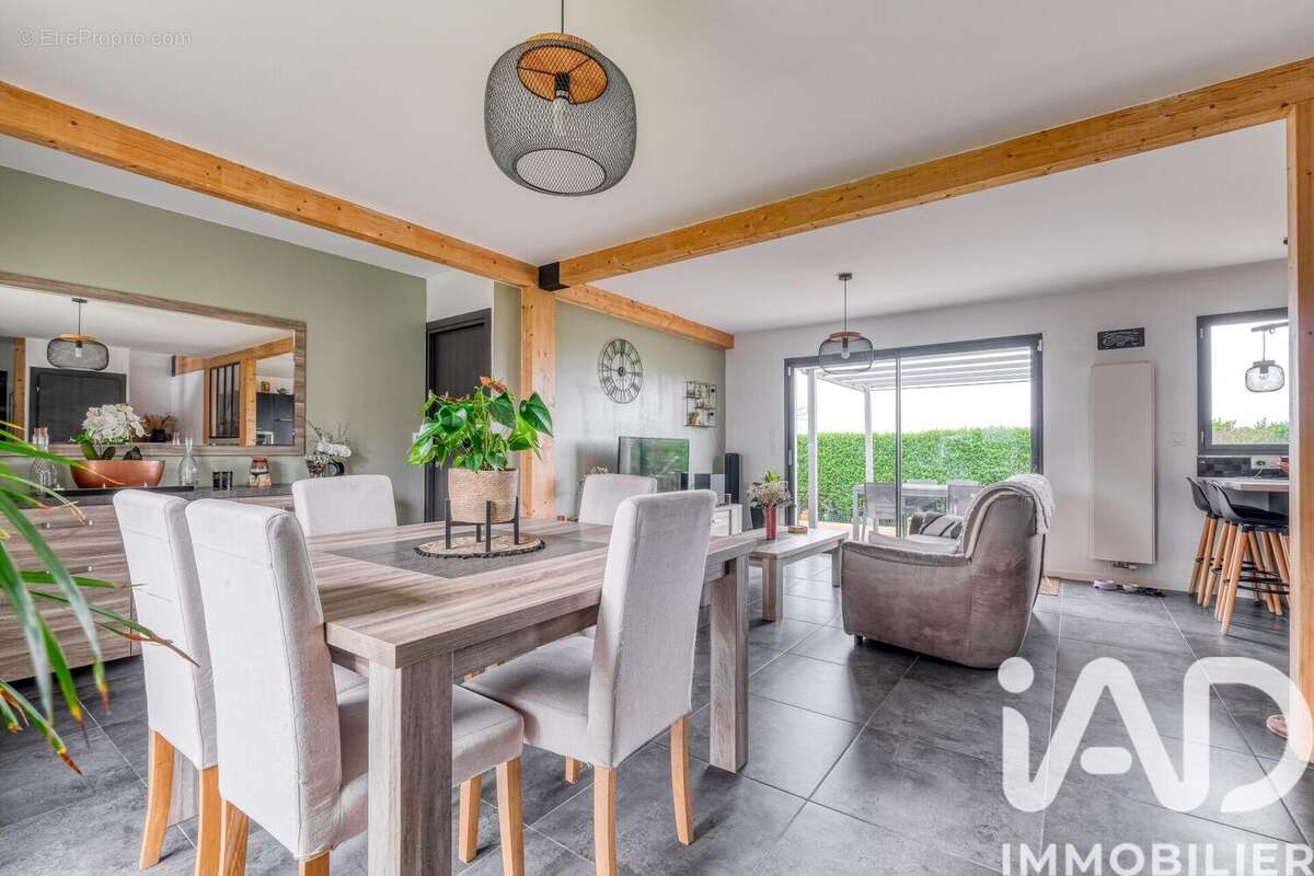 Photo 2 - Maison à CHARNY