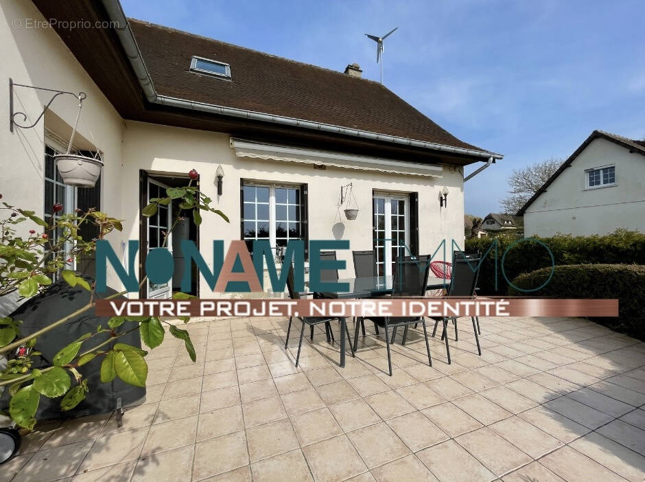 Maison à DARDEZ