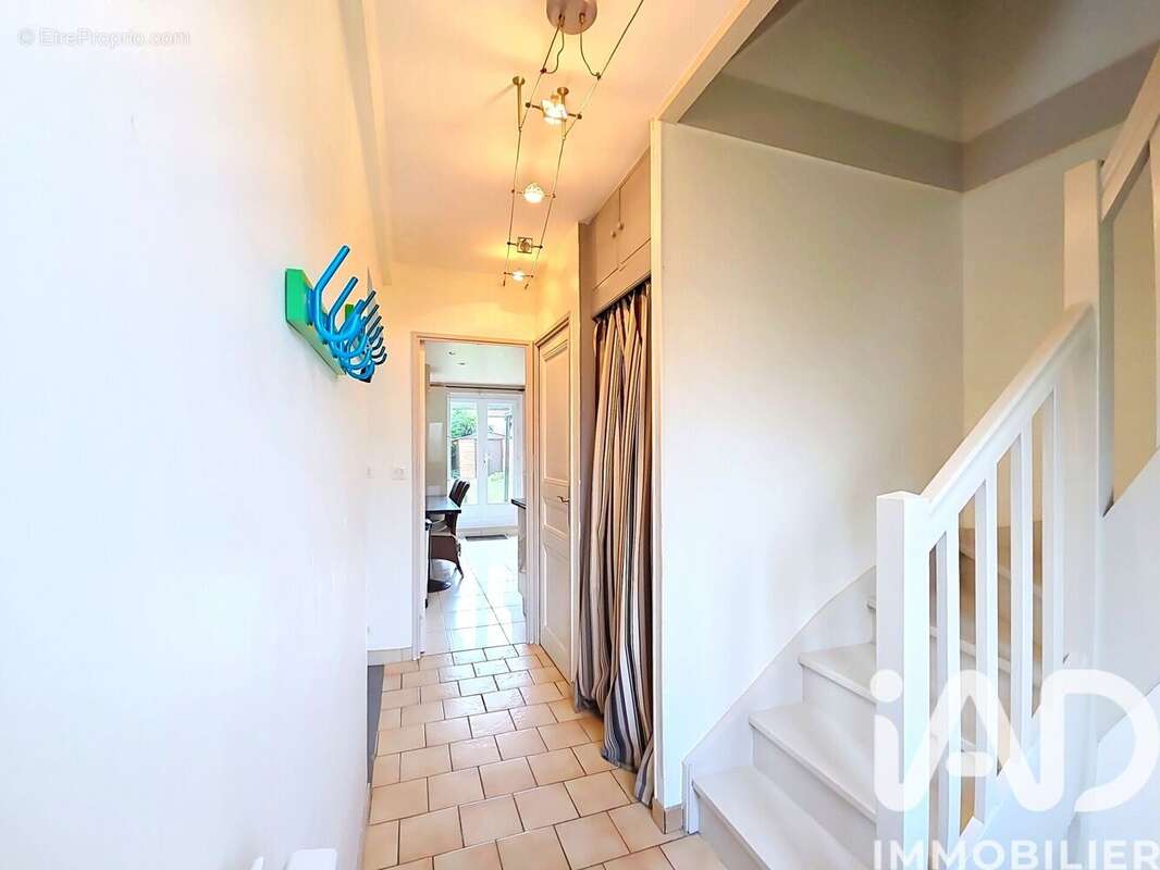 Photo 6 - Maison à REIMS