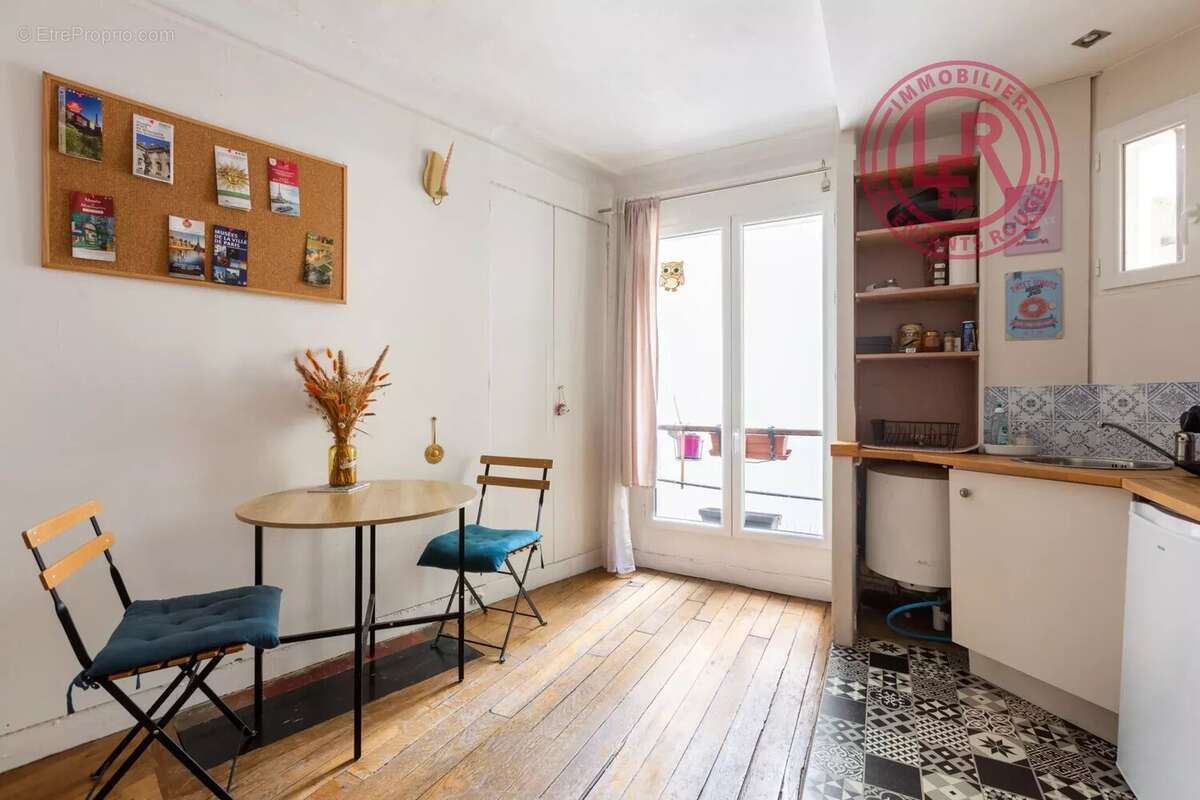 Appartement à PARIS-10E