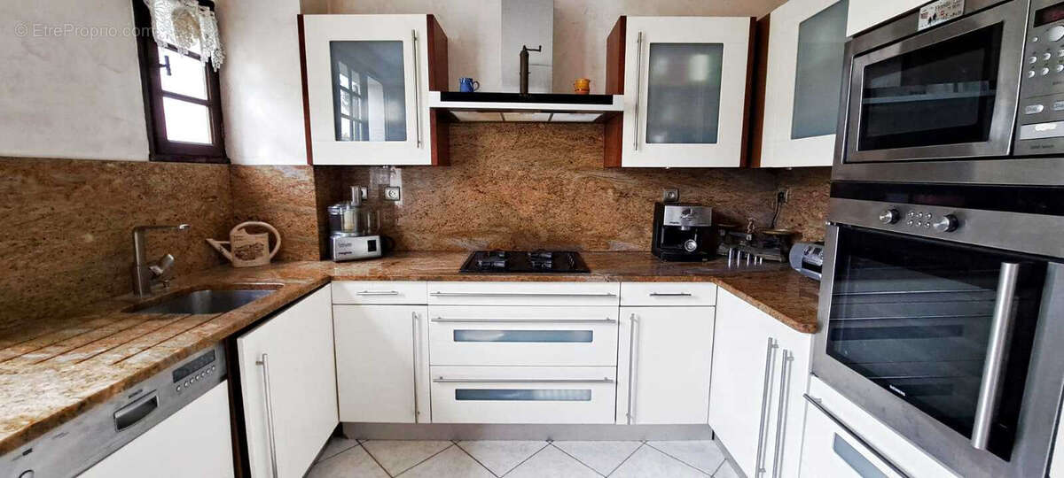 Maison à BOUC-BEL-AIR