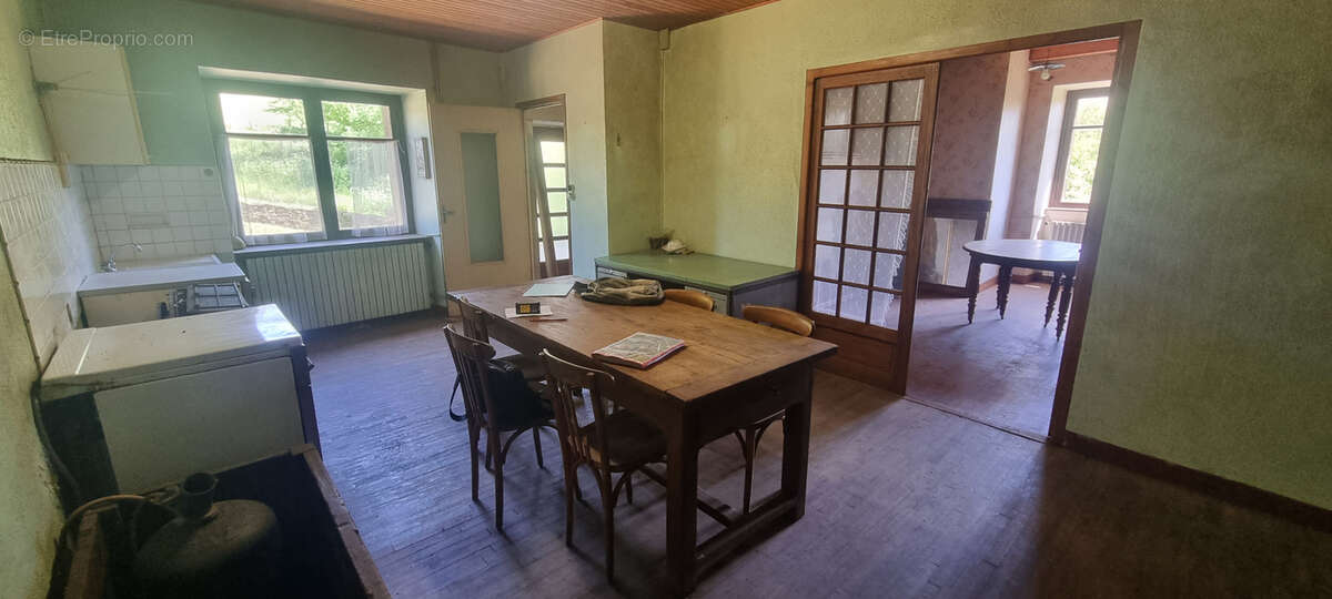 Maison à PRADES-D&#039;AUBRAC