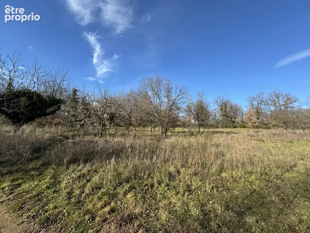 Terrain à ROIFFIEUX