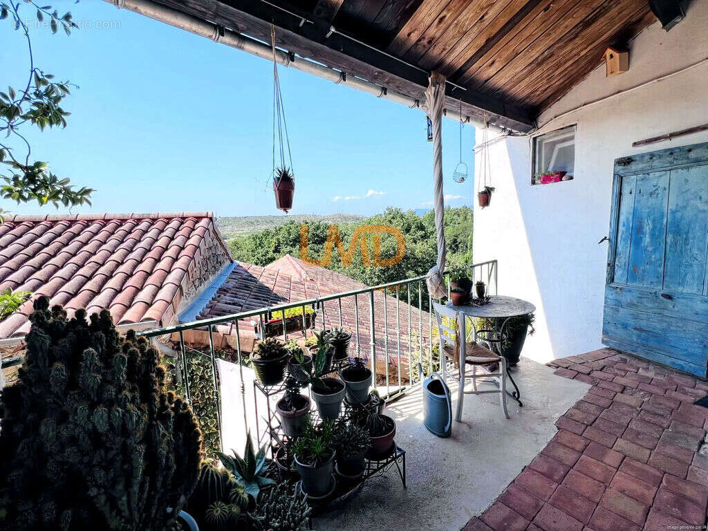Ardèche SUD: Charmante maison de village en pierre avec terrasse - photo 4