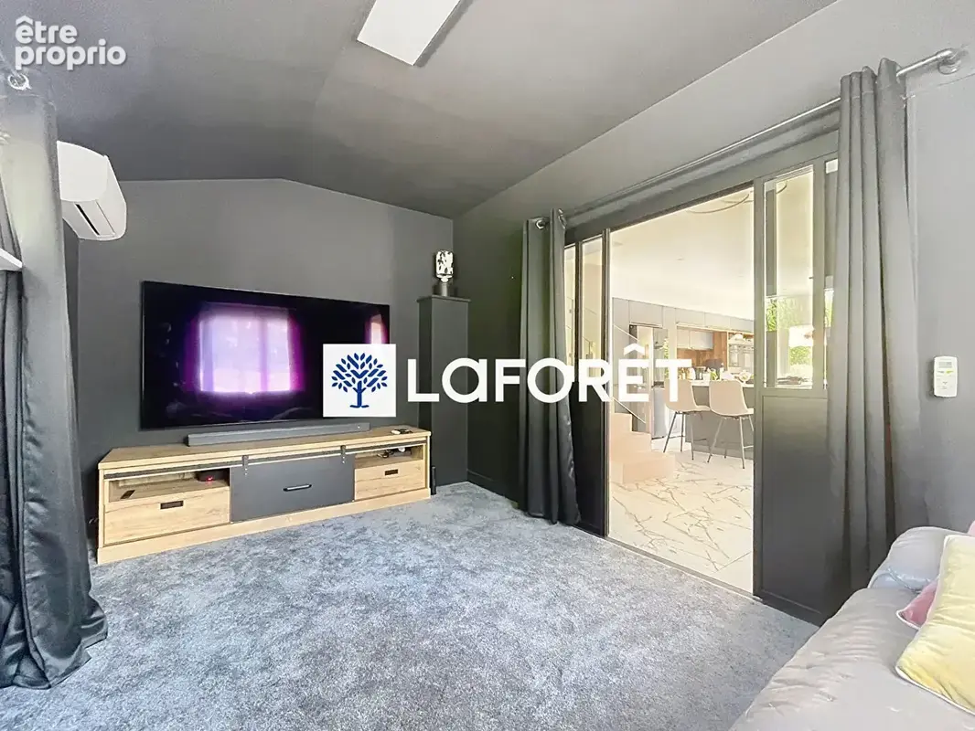 Maison Vence 9 pièce(s) 207 m2 - photo 11