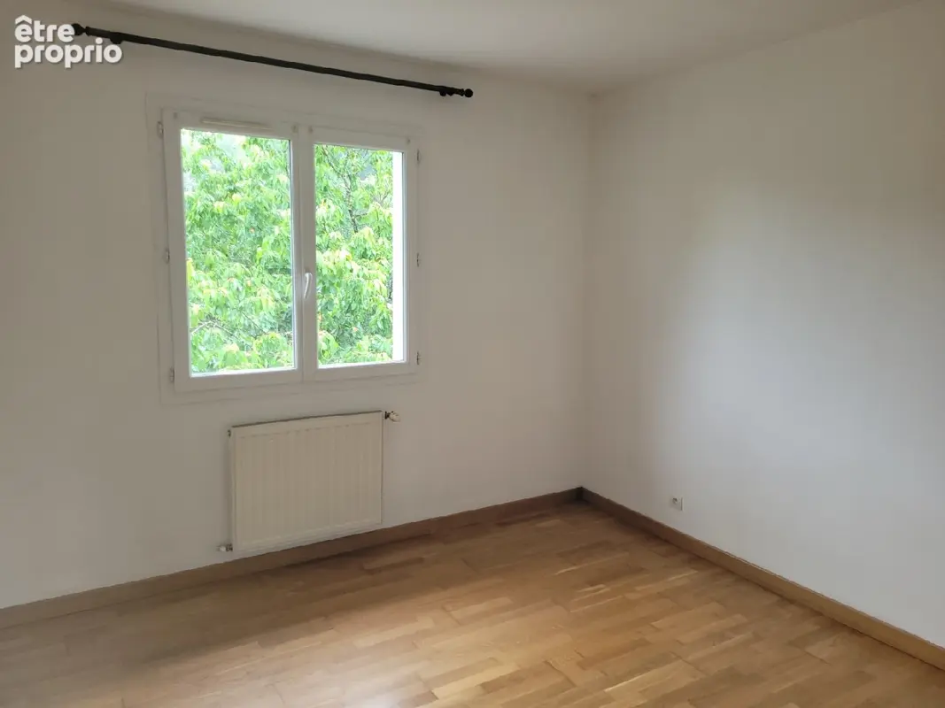 Maison 5 pièces 92 m² à vendre à Ydes (15210) - photo 9