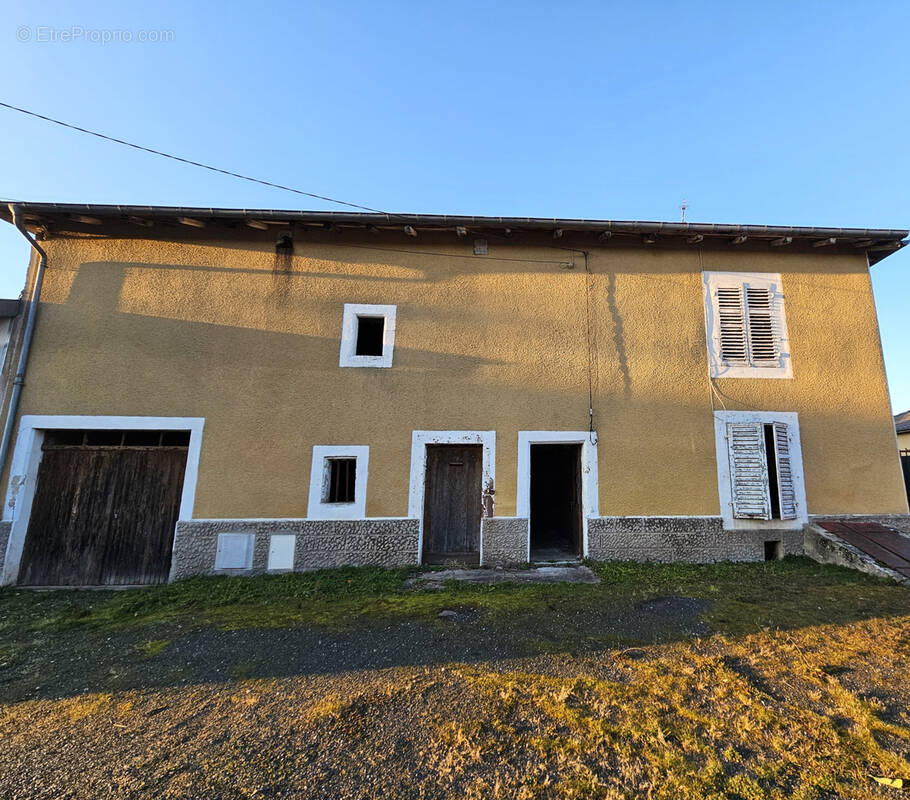 Maison à XERMAMENIL